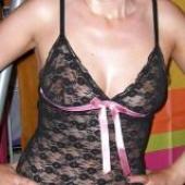Gespannen milf is aan ontspanning toe